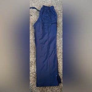 Scrub pants (size: M petite)